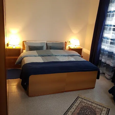 & Breakfast Diana E Ninni 萨尔索马焦雷泰尔梅