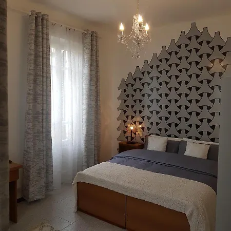 & Breakfast Diana E Ninni