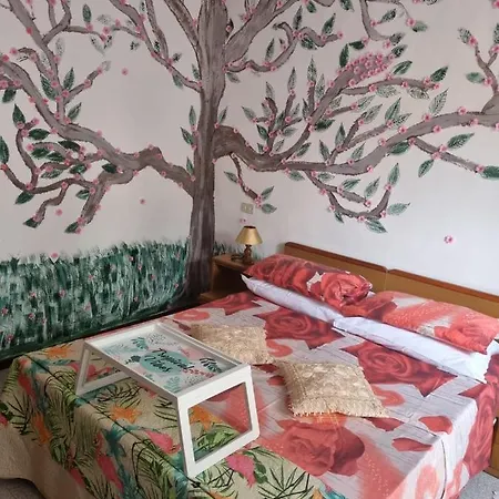 & Breakfast Diana E Ninni